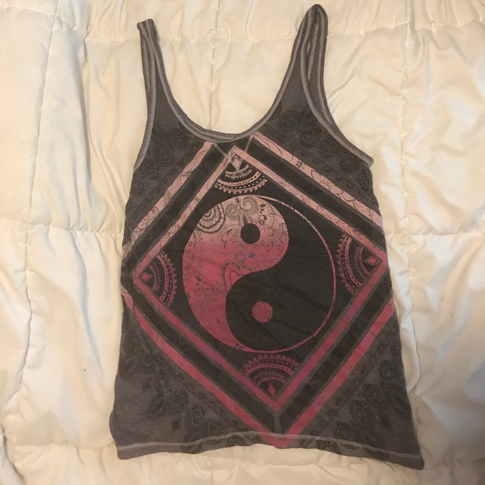 yin yang tank top